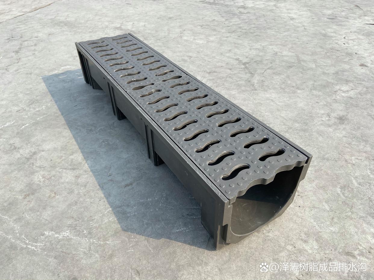 缝隙式排水沟在布置过程中需要注意什么呢